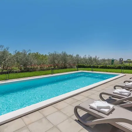 Gostinjska kuća Bianca 5*